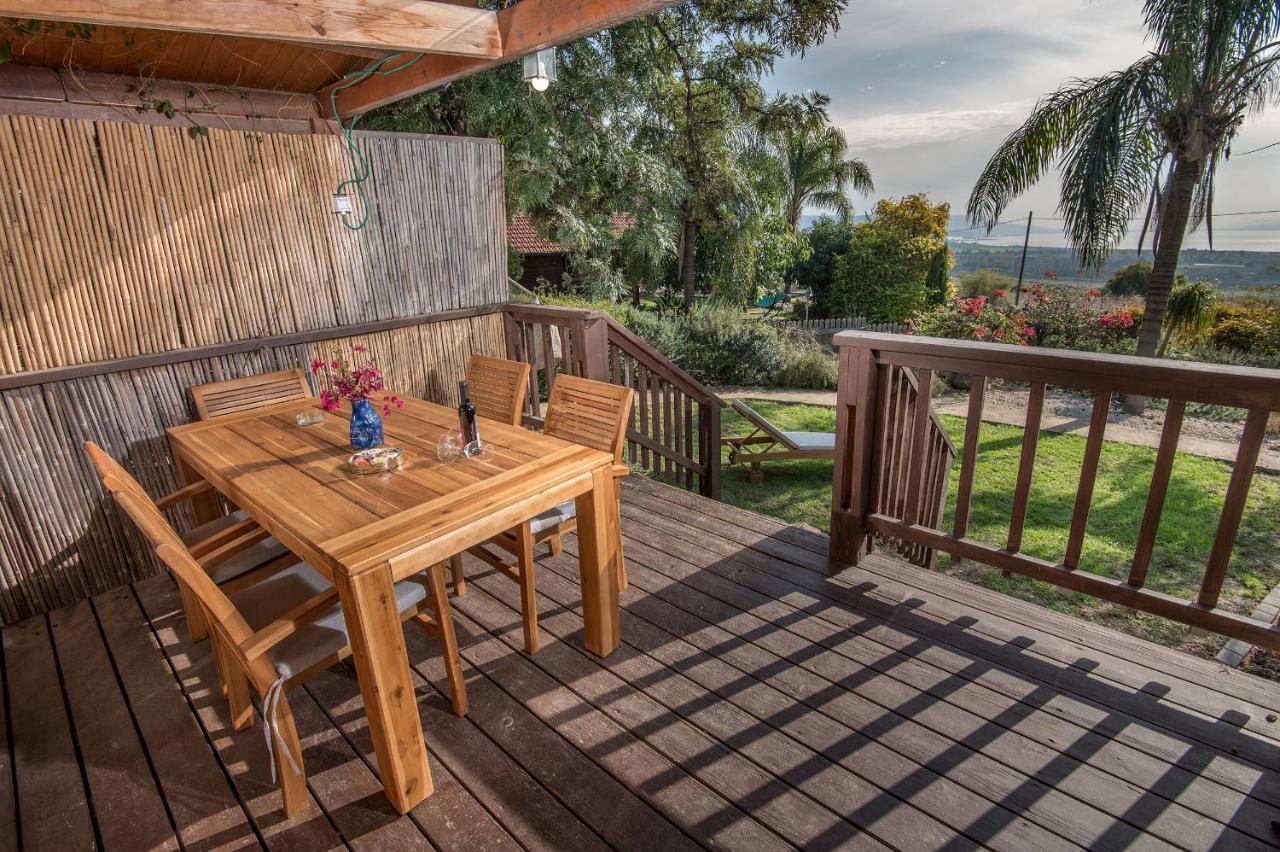 Nof Kinneret Cabins Had Nes Eksteriør bilde